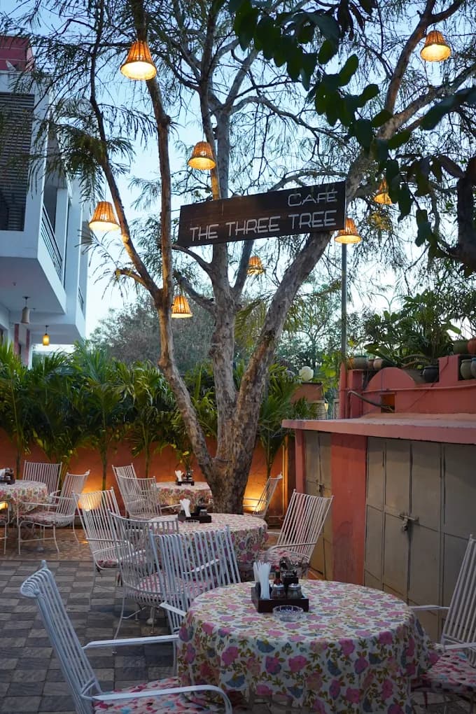 The Three Tree Cafe